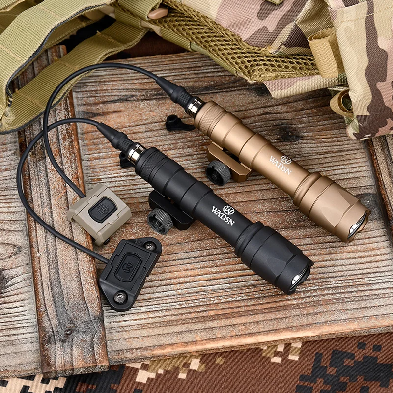 Tactical M600 M300 Scout Flashlight LED White Reconnaissance hunting light Mlok Keymod Remote Module control pressure switch