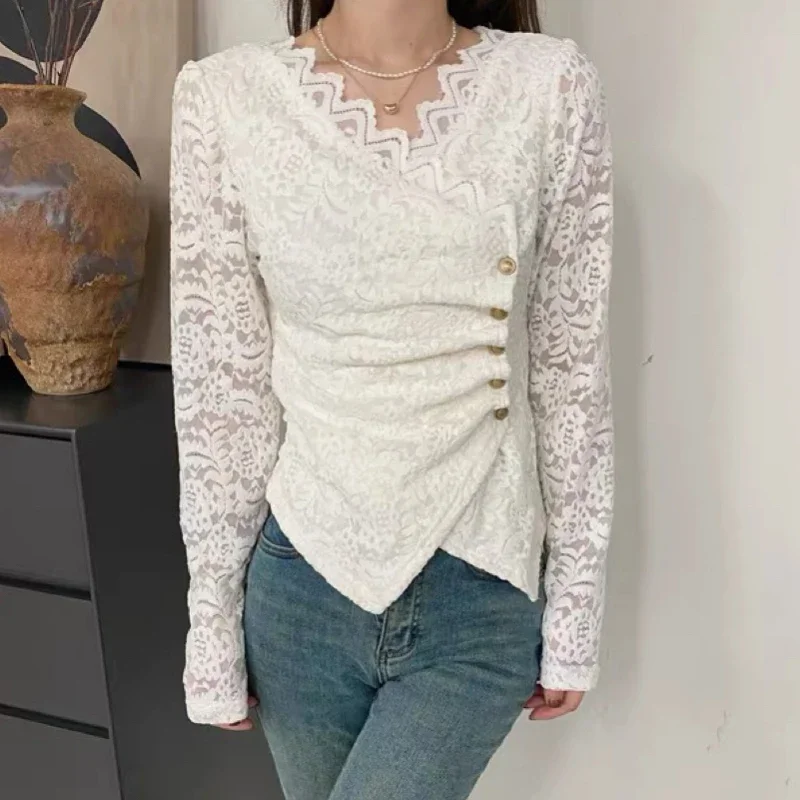 

Crochet Embroidered Lace Blouse Korean Fashion 2024 Vintage Long Sleeve Shrits Casual Slim Pleated Elegant V-neck Tops New 30120