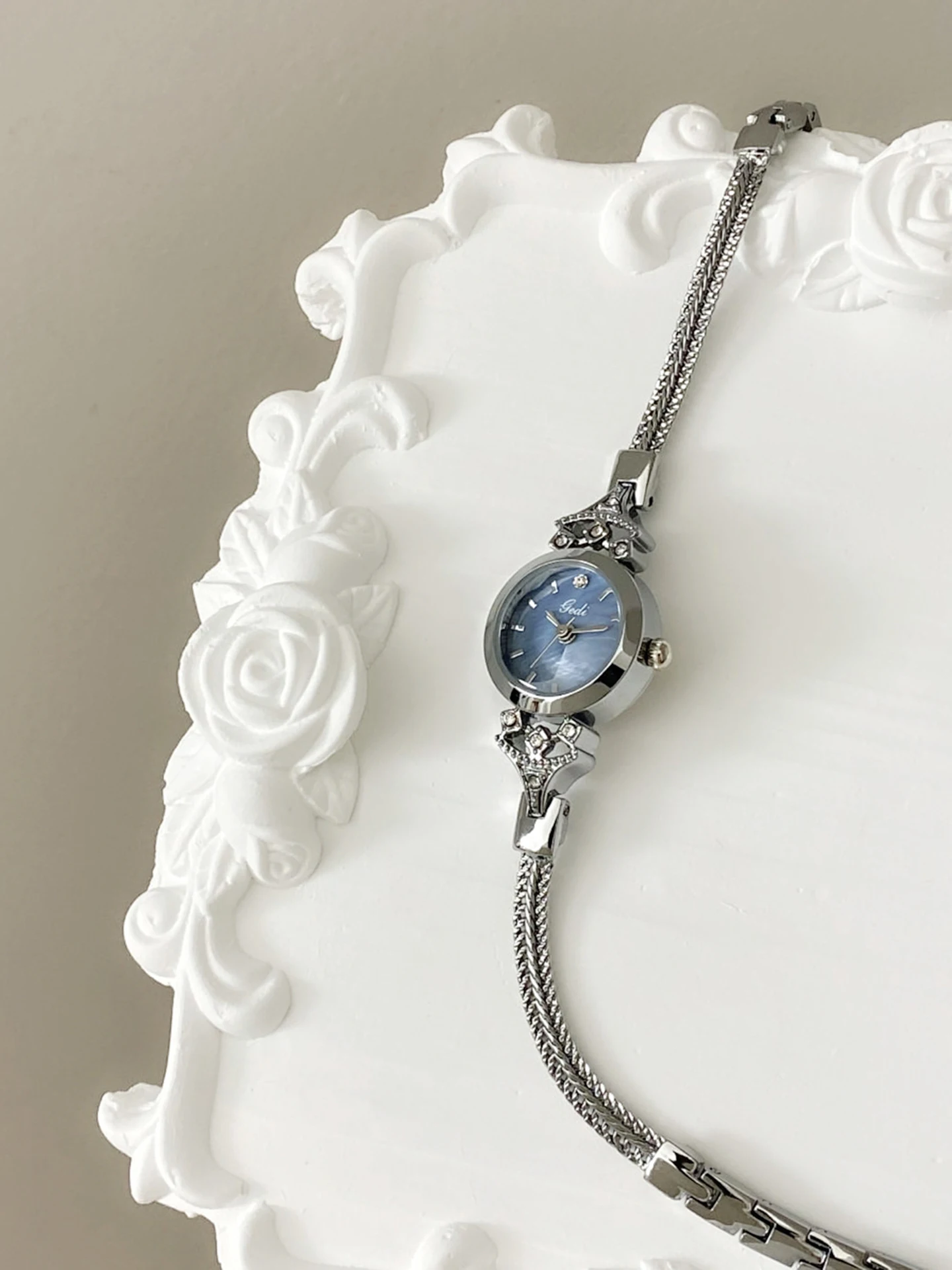 

Elegant women's watch, small and exquisite women's round small dial, luxury bracelet for girls, gifts for women, women's jewelry