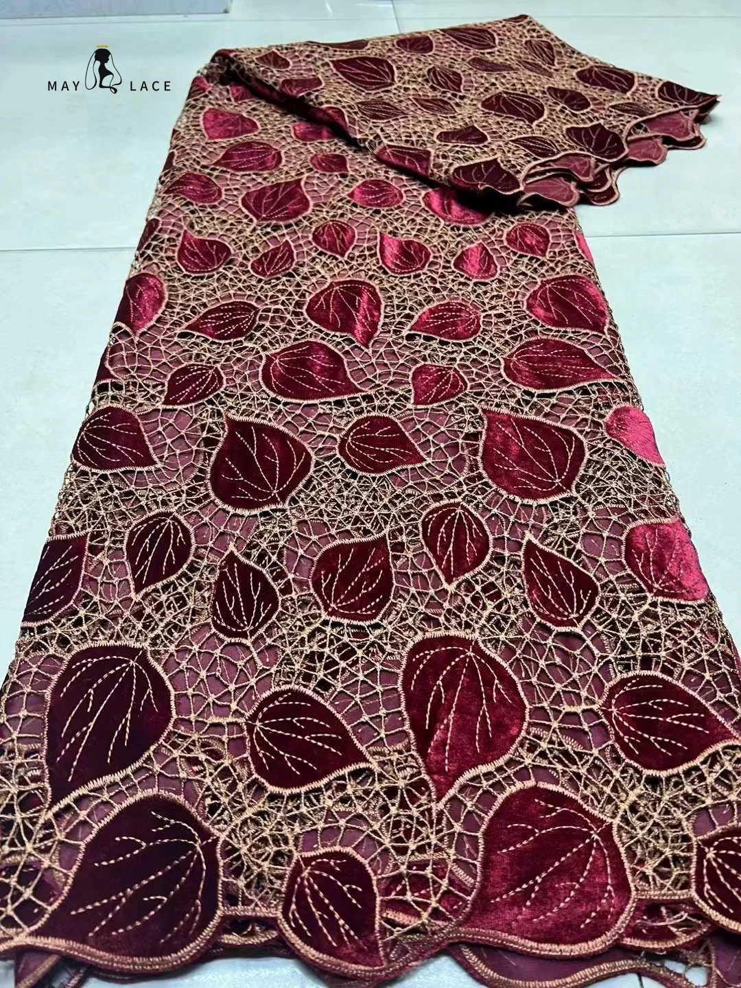 

African Nigerian Velvet Lace Fabric For Sewing Party Dress Cloth Material 2024 Velvet Embroidery French Nigerian Wedding Party