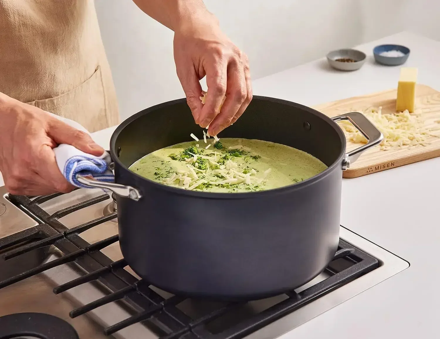 

ez 8 QT Stew & Soup Pot - Stay Cool Handles, Induction Ready, Non-toxic Coating