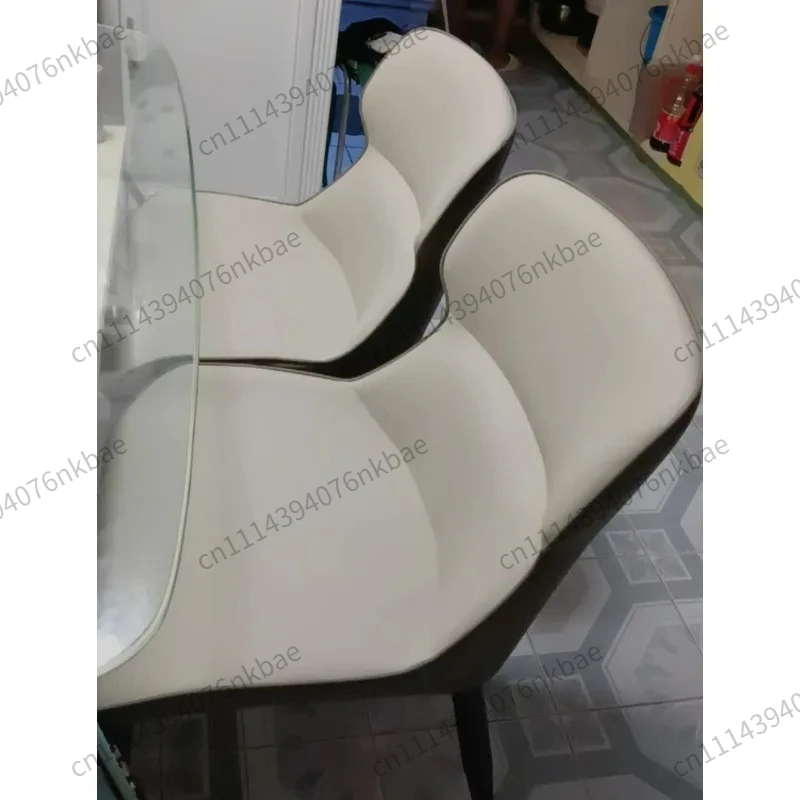 Light Luxury PU Leather Upholstered Dining Chair Modern Simple Comfort Vanity Office Home Accent Seat