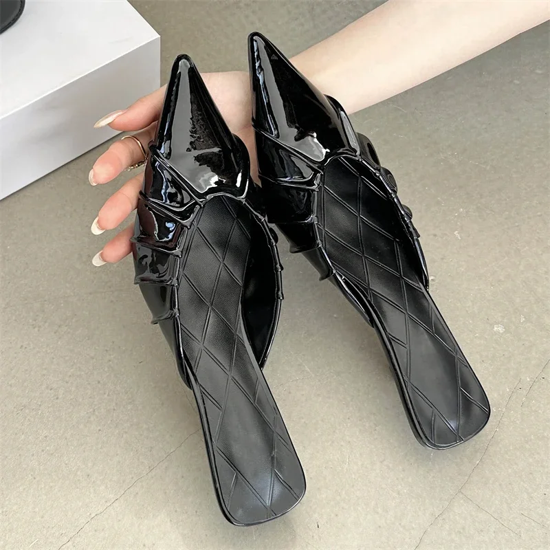 Eilyken Designer จีบสิทธิบัตรหนัง Pointed Toe Mules รองเท้าแตะผู้หญิงรองเท้าส้นสูงรองเท้าแฟชั่น Zapatos De Mujer