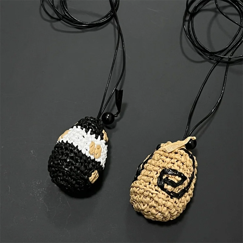 Vintage Handmade PP Grass Woven Pendant Necklace for Women Fashionable retro Niche High-end feel Fragrant Sachet Sweater Chain