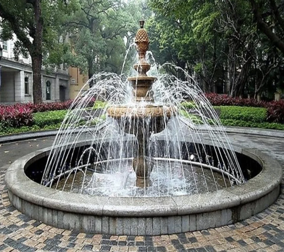 Marble Sculpture Outdoor Garden  Antique Limestone Garden Decoration Large Stone Lion Water Fall Fountain