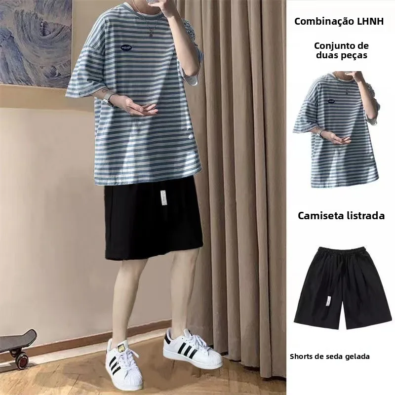 Conjunto de camiseta casual listrada de manga curta e calça para homens, roupa jovem de verão, moderna, em fibra de poliéster...