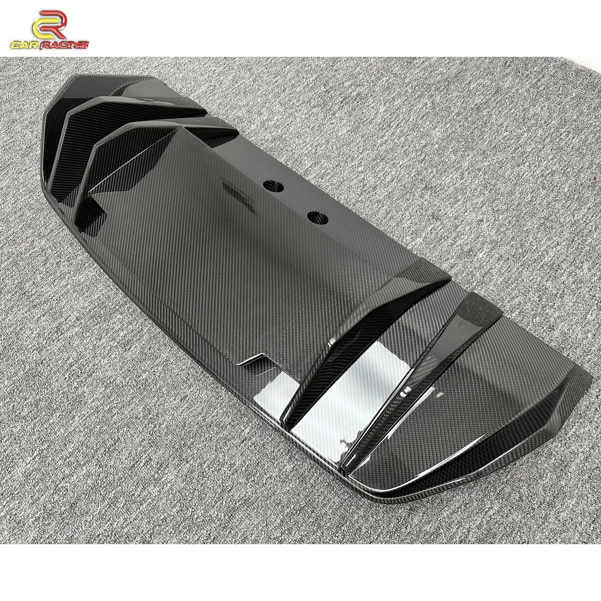 High Quality Vorstein Style Dry Carbon Fiber Auto Parts Body Kit Rear Diffuser  Lip For Audis R8  2016-2018