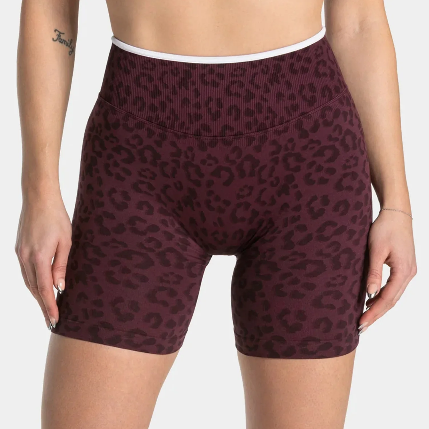 Womens Seamless Leopard Print High Waist Push Up Gym Fitness Running Workout Yoga Shorts Cycling Sports Short Tights Leggings