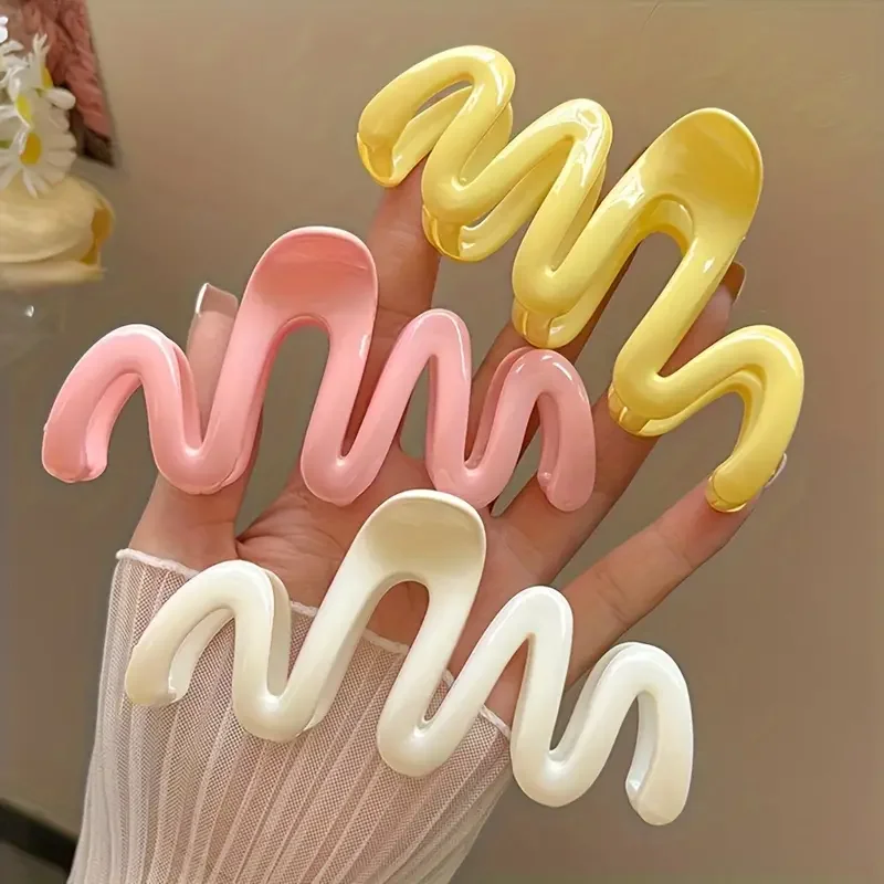 New Dopamine Wave Hair Claw Hairpin Women Girls Candy Color Irregular Design Hair Clip Fashion Sweet Back Head Hair Accessories