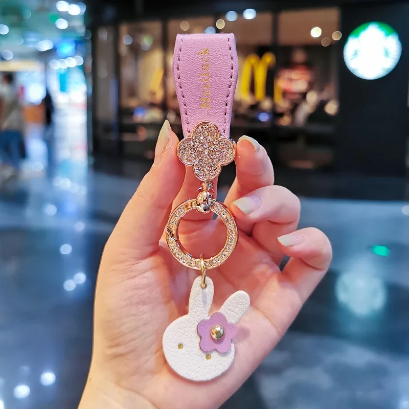 Keychain small pendant, exquisite internet famous car accessories, key with keychain, cute and high-end creative, popular