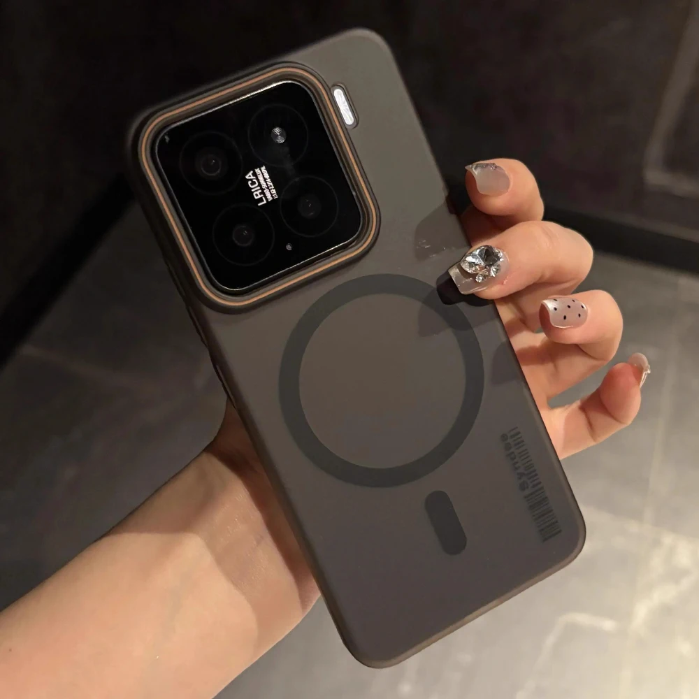 Mode Magnetische Transluzente Dünne Telefon Fall Für Xiaomi 15 15Pro 15 Ultra Stoßfest Drahtlose Lade Matte PC Schutz Abdeckung