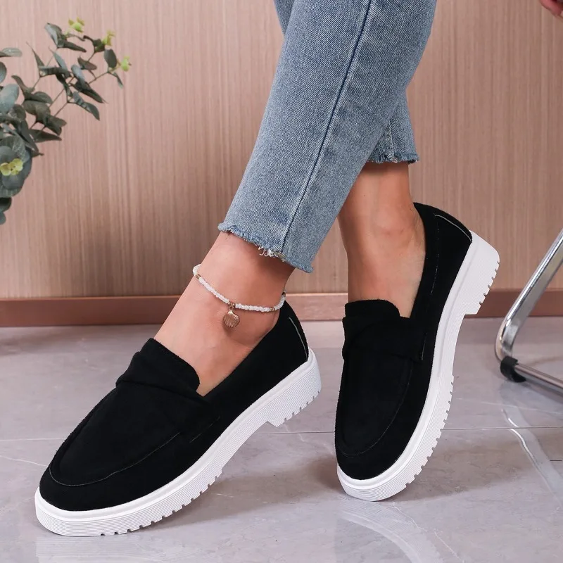 Chaussures pour femmes nouveau printemps sans lacet chaussures plates pour femmes semelle souple confort chaussures plates décontractées dames en plein air bout rond mocassins 2025
