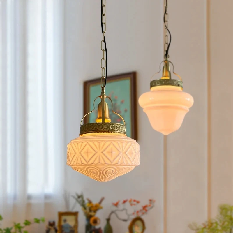 

French Luxury Medieval Nostalgic Pendant Lights LED E14 Gold Lustre Copper Glass Hanging Lamps Restaurant Bar Aisle Bedroom Cafe