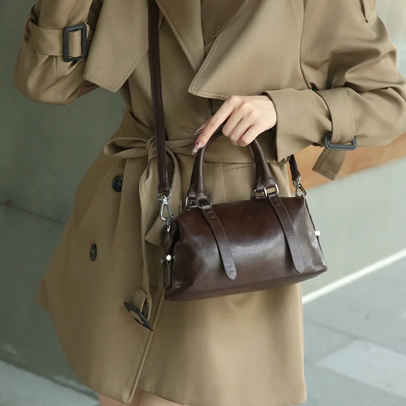 حقيبة يد نسائية للتنقل حقيبة نسائية من الجلد الطبيعي حقيبة كروس من جلد البقر المحبب حقيبة كتف فاخرة