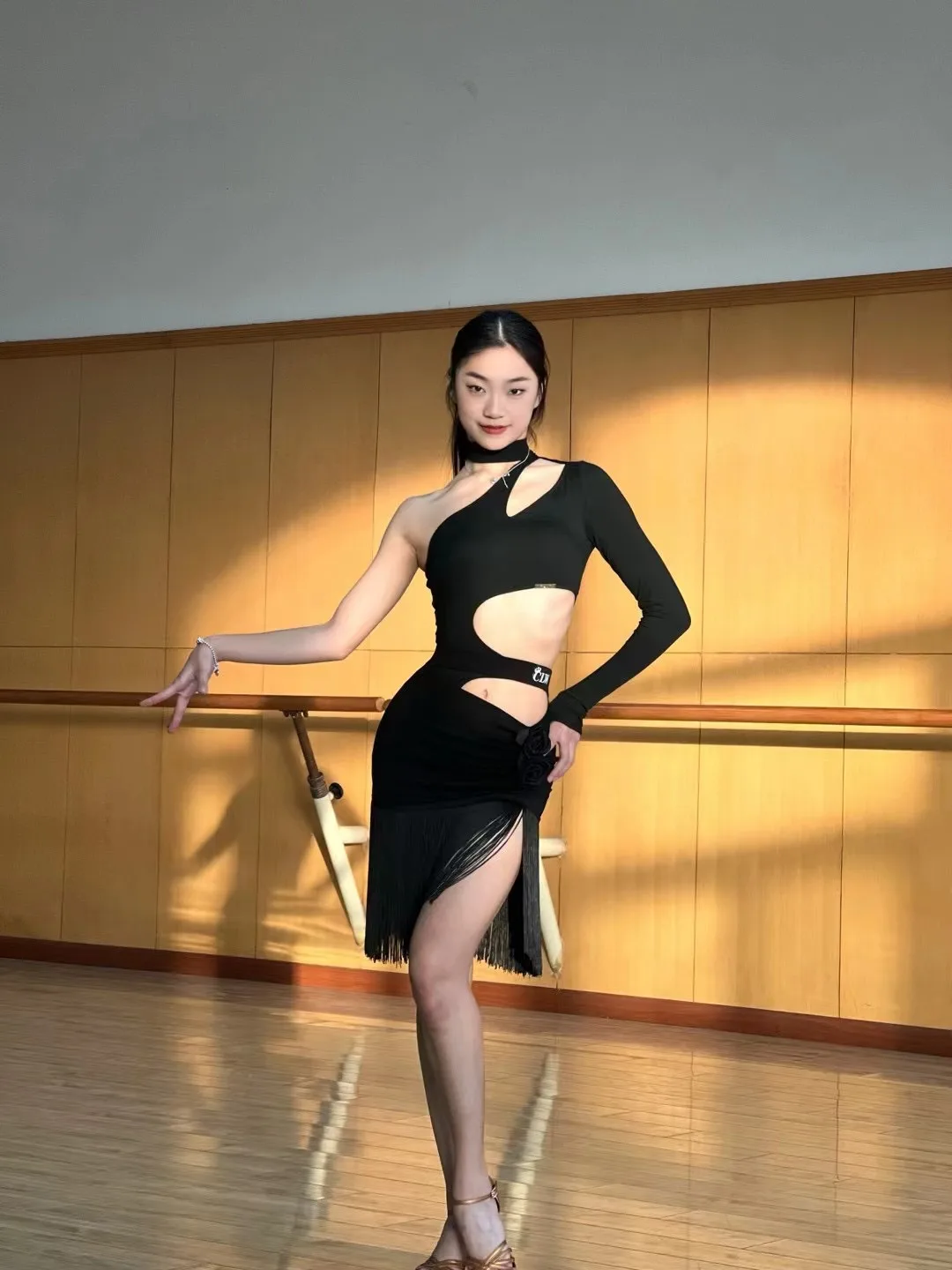 UK-Lateintanz-Top – Schwarze Premium-Übungskleidung für Damen, multifunktional für Unterricht und Training von Gesellschaftstanzkostümen