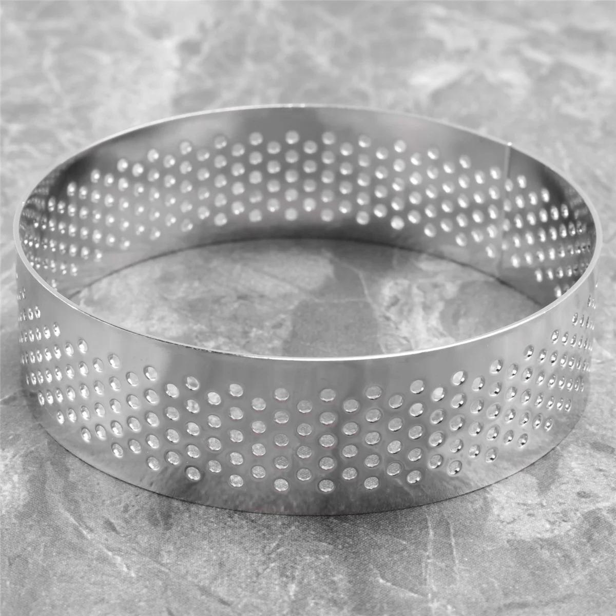 ABZL Cake Ring Mallen, 6 Stuks Rvs Poreuze Taart Ring, Geperforeerde Taart Taart Ring Mold, Cake Mousse Ring met Gaten 7cm