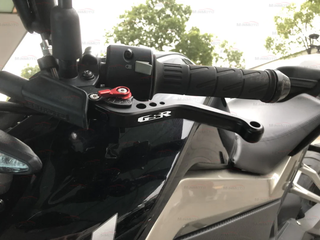 Untuk SUZUKI GSR600 2006-2011/GSR750 2011-2018/GSR400 2008-2012 CNC Tuas Kopling Rem Dapat Disesuaikan (6 Posisi, 8 Warna, Cocok OEM)