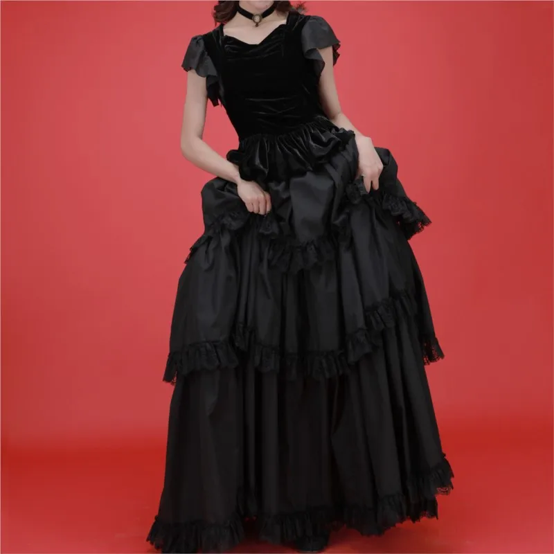 

Dark Style Large Skirt Lace Trim Suit