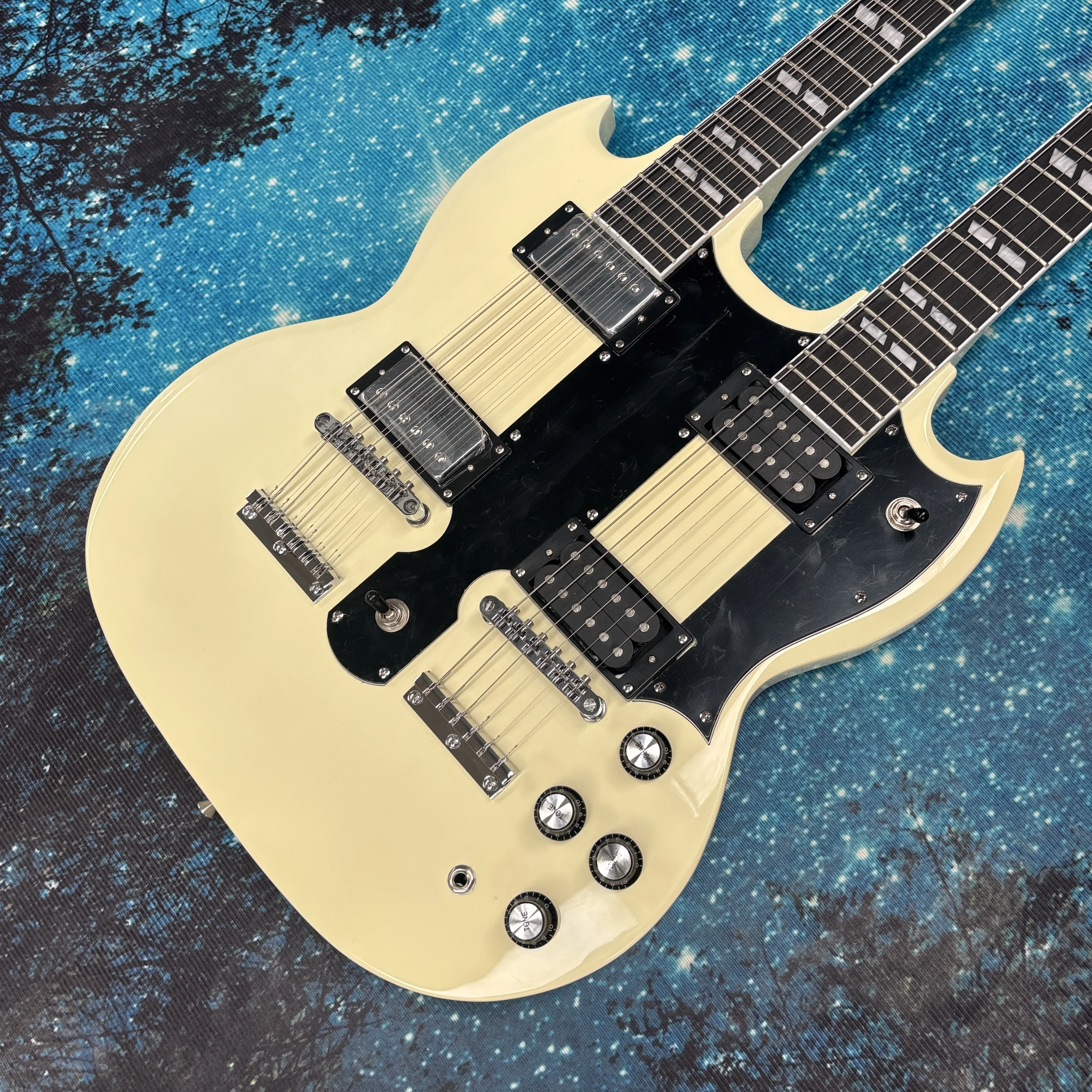 

Электрогитара с двумя звукоснимателями, 12+6 ламп, с корпусом из красного дерева, с двойными катушками, цвет: яичный желток.