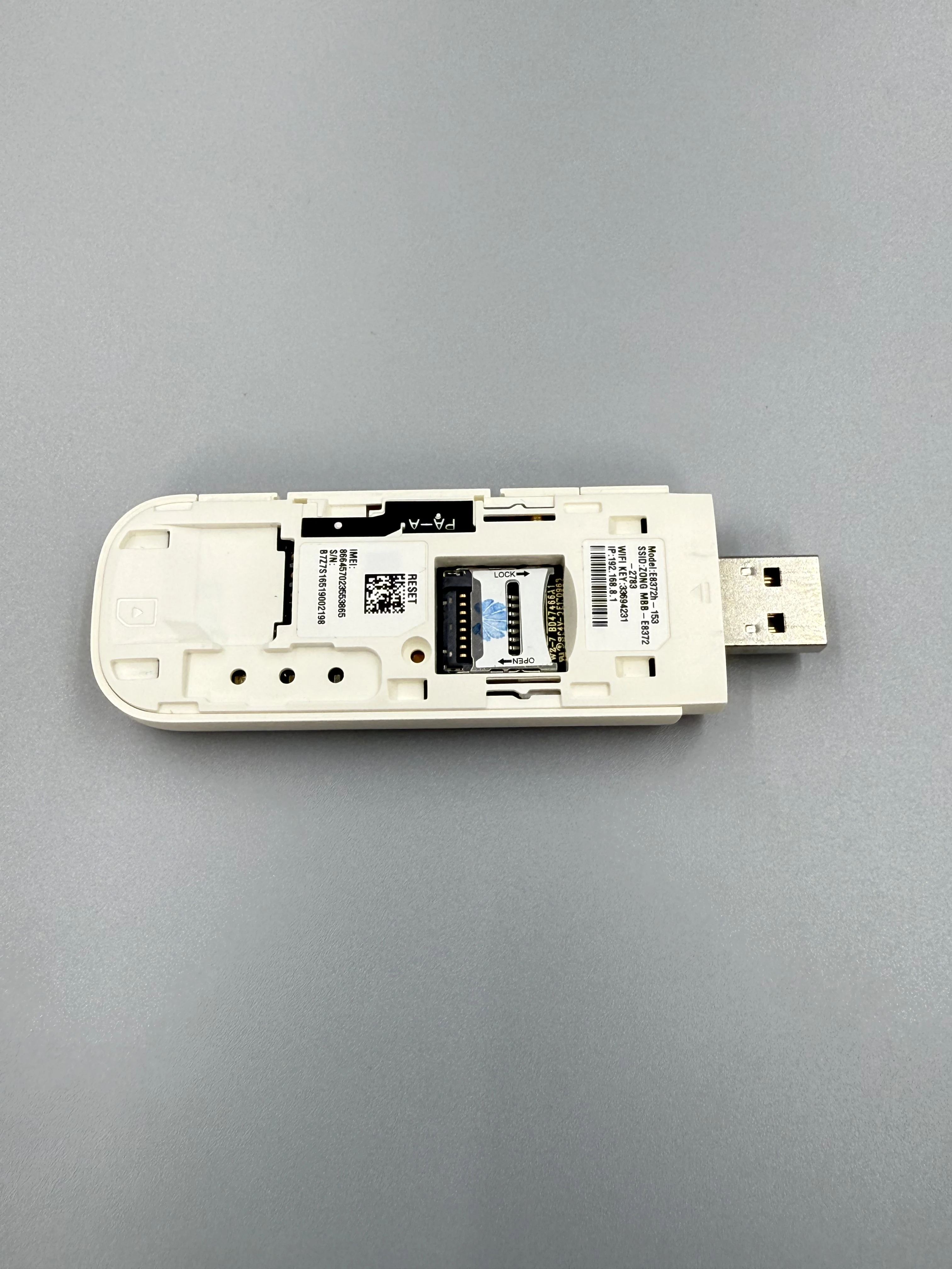 غير مقفلة 4G USB مودم E8372H سلسلة E8372h-608 E8372H-153 E8372H-820 هوائي خارجي (مستعمل 95-98% جديد)