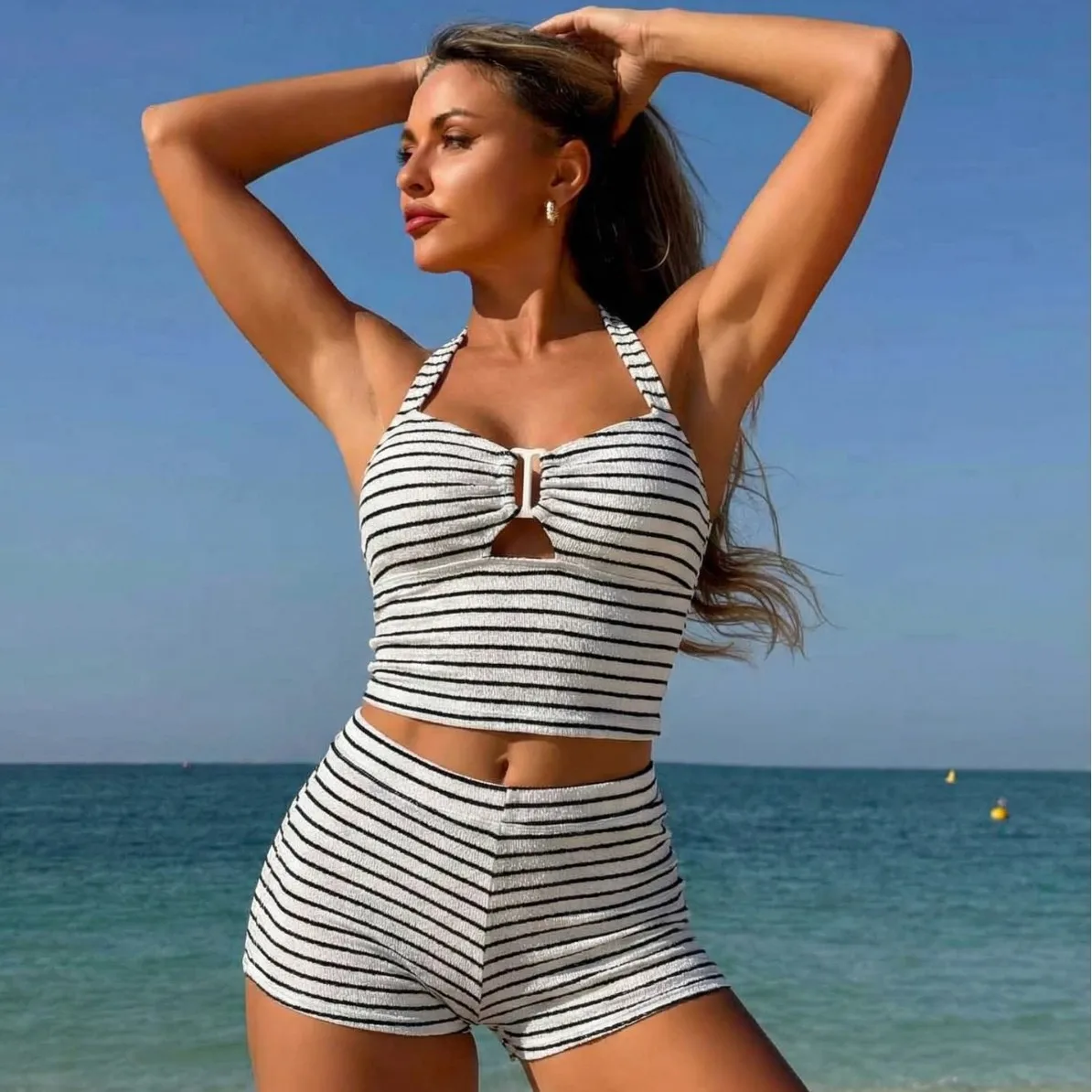 

Женские купальники в европейском и американском стиле, раздельные купальники, высококачественные бикини с завязками на шее, полосатые купальники для женщин.