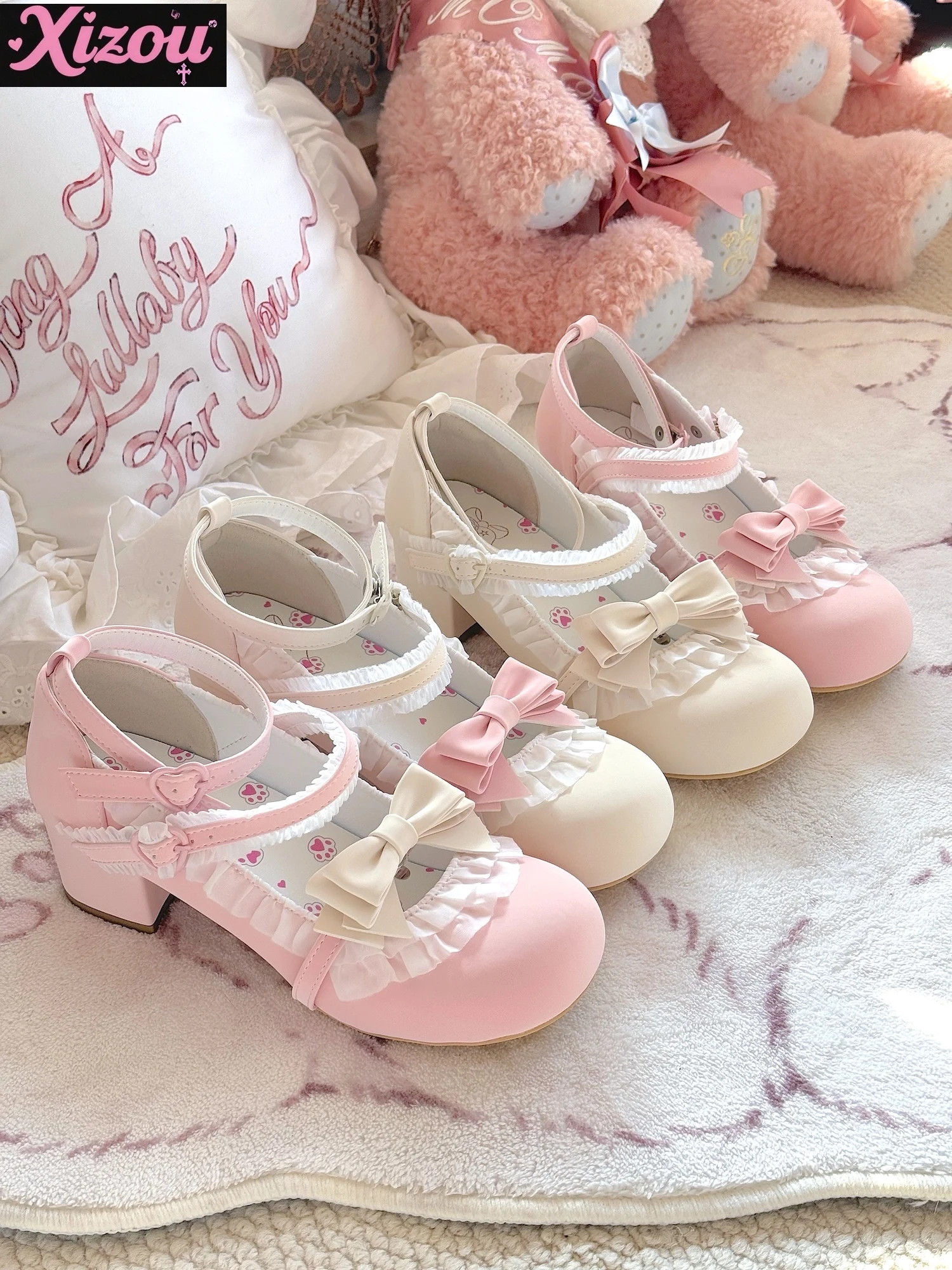 اليابانية الأصلية الحلو ولطيف فتاة لوليتا أحذية دمية الشعور متوسطة الكعب أحذية السيدات القوس القديم الدانتيل عالية الكعب للنساء