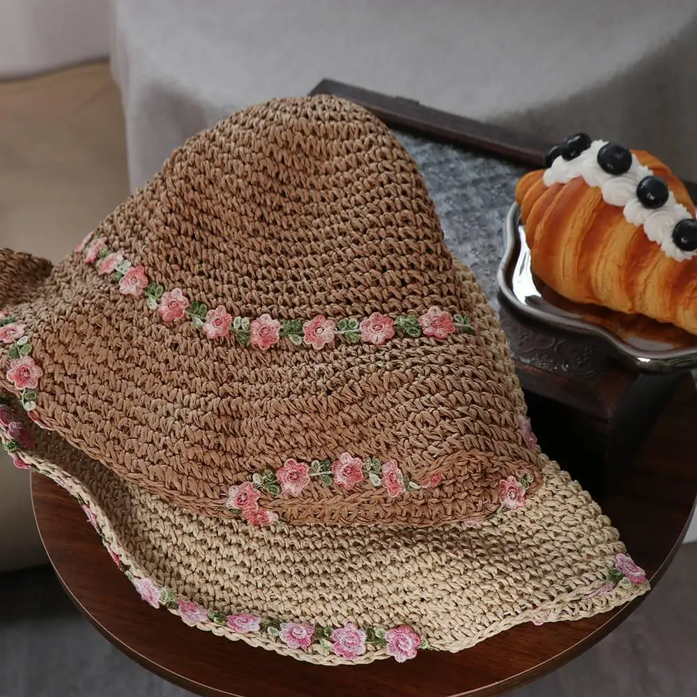 Fashion UV Protection Lafite Straw Hat Flower Boho Beach Hat Outdoor Visor Cap Sun Hat Weave Straw Cap Outdoor