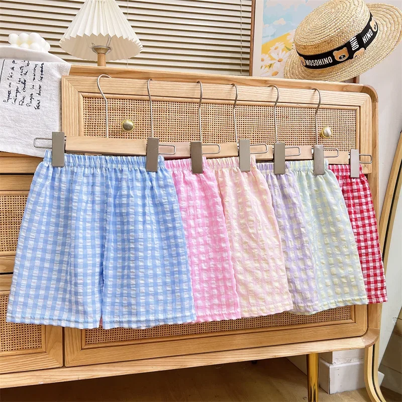 

New Summer Kids Loose Plaid Shorts – Comfortable and Breathable Casual Home Sleepwear Pants for Boys and Girls