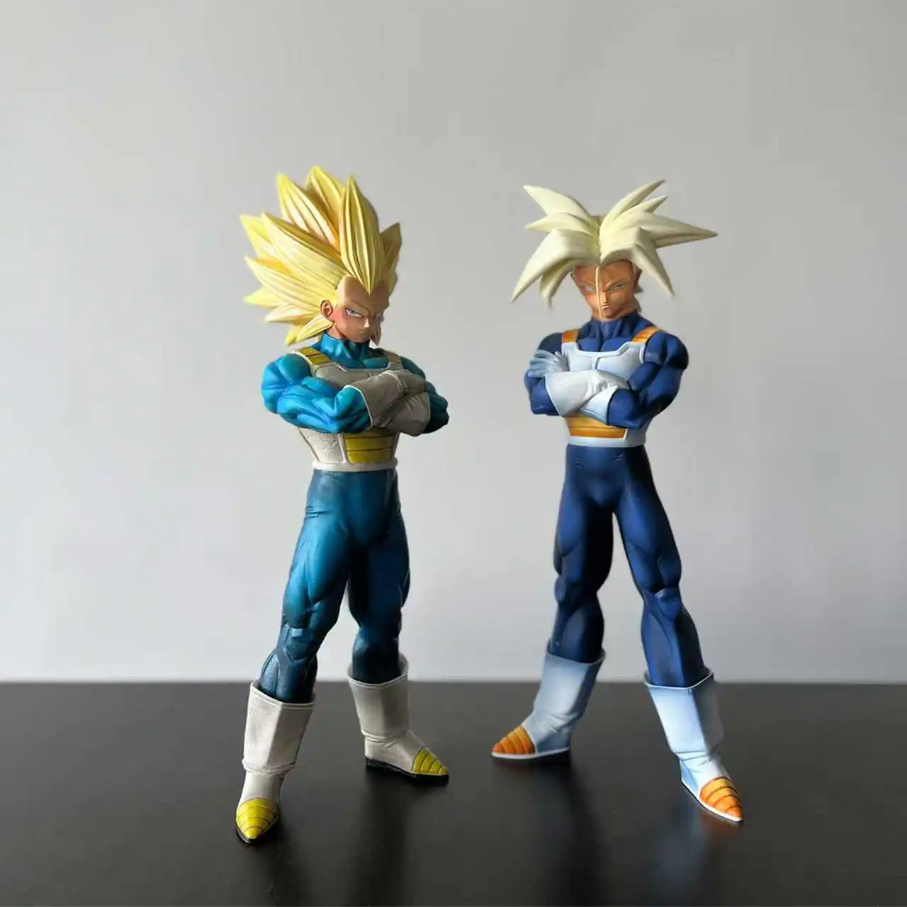 En STOCK VF & LK juguetes 33cm Dragon Ball Z figura de anime Ssj3 Vegeta figura Super Saiyan Trunks figuras PVC estatua modelo juguetes regalos