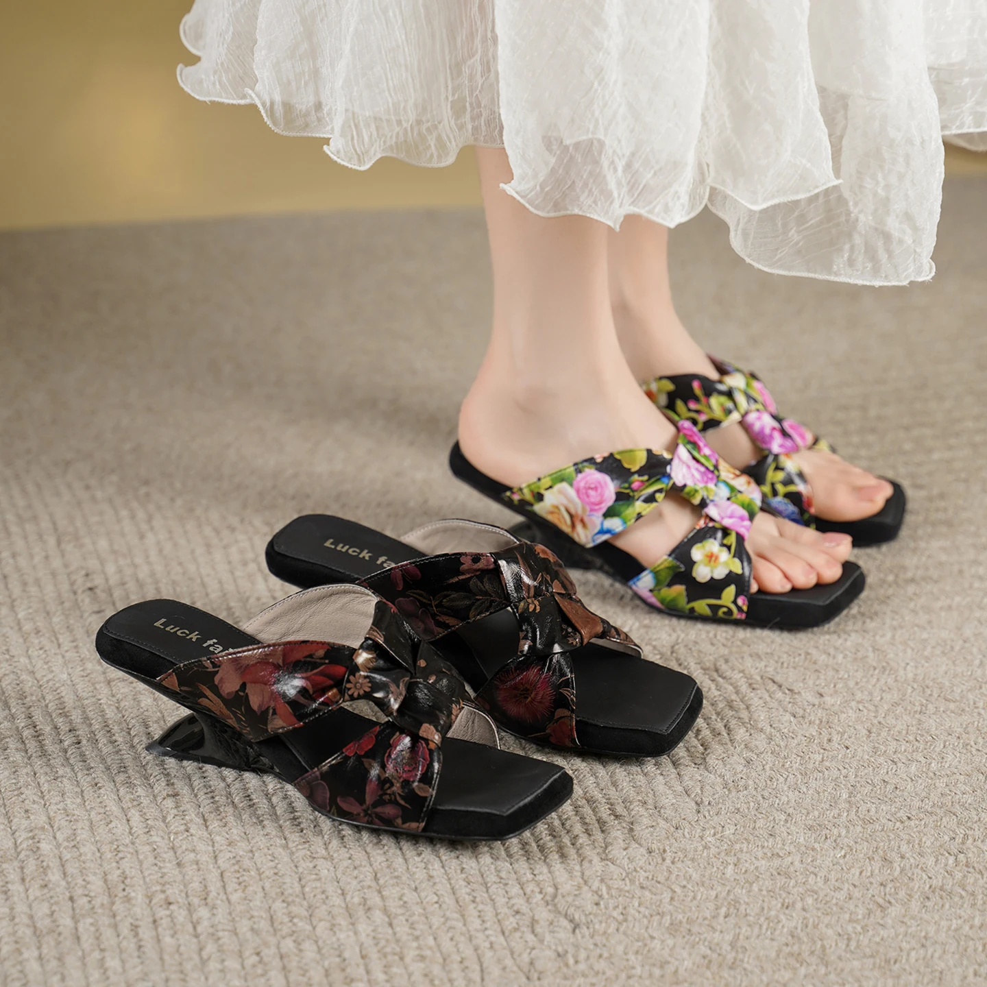 2026 new summer women sandals natural leather 22-24.5cm cowhide+pigskin cross-strap printing mules high heel women slippers