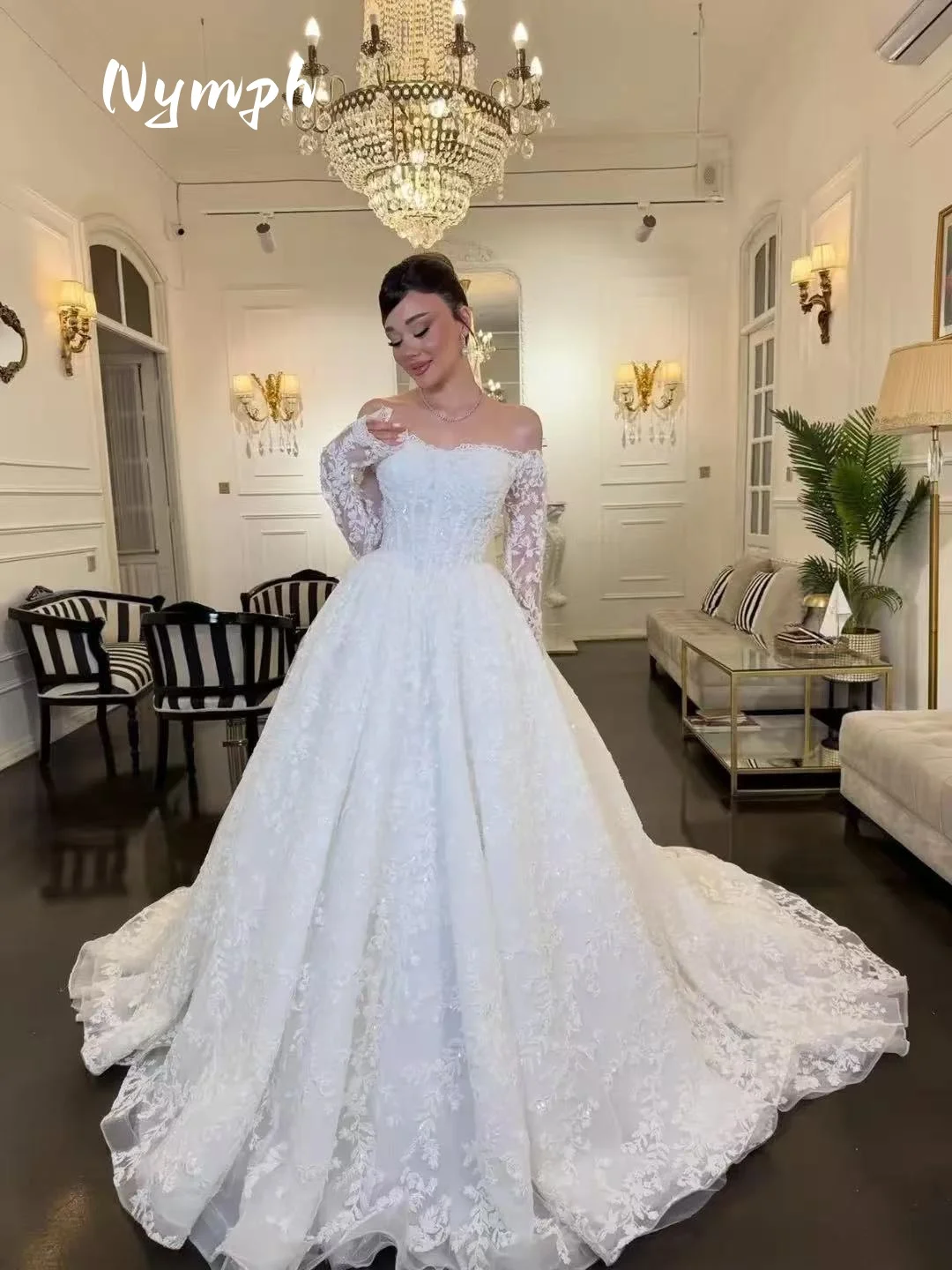 Exquisite Bohemian Off Shoulder Lace Appliques Wedding Dresses Long Sleeves Sweep Train Beads Bride Gown Vestidos De Novia
