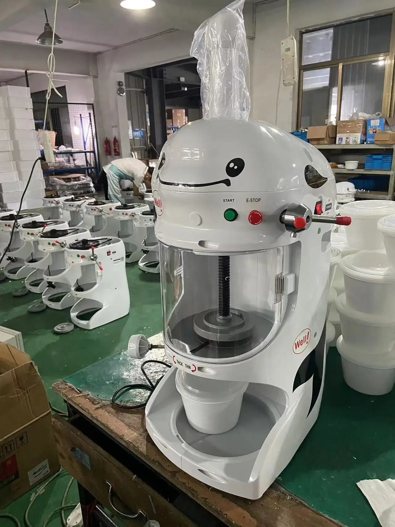 Snow Cone Ice Shaver Planer Machine Maker Electric Block Ice Crusher Snowflake Shaved Ice Machine