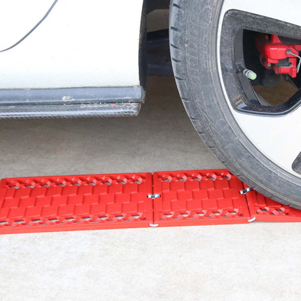 1pair-foldable-off-road-traction-mats-for-cars-anti-slip-mud-snow-sand-recovery-plates-heavy-duty-tire-grip-assist-all