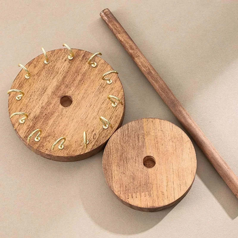 منظم مجوهرات خشبي مع 12/18 قطعة خطاف ذهبي، حامل عرض مجوهرات خشبية برج قاعدة مستديرة حامل قلادة للعروض #3