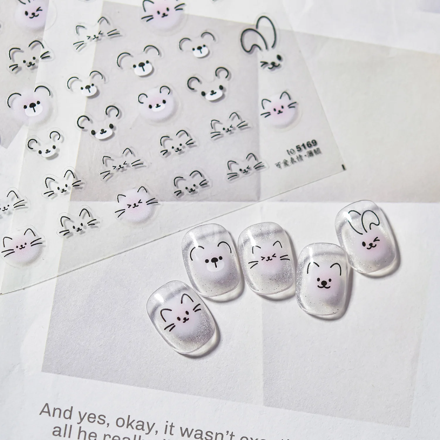 1PC Nero Linea Semplice Gatto Espressioni Facciali Nail Art Sticker Cartoon Cute Lucky Cat Nail Decalcomanie Modello Animale Unghie Forniture * ^