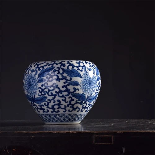 Ceramic Decorative Blue and White Canister Living Room Deco Simple Modern Chinese Countertop Vase Crafts