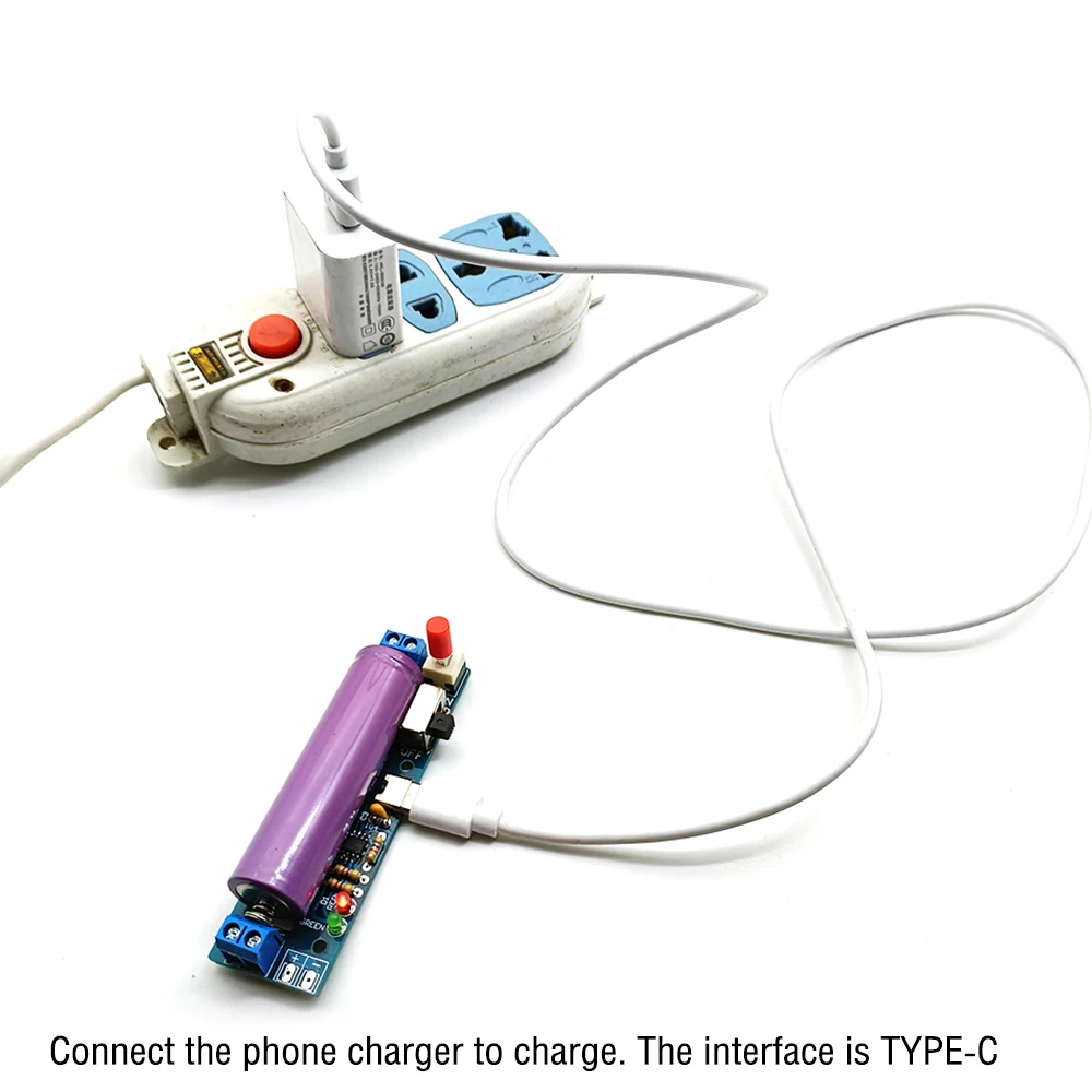 18650 modulo di ricarica della batteria al litio DC3.7V modulo batteria agli ioni di litio ricarica tesoro banca di alimentazione USB Kit fai da te