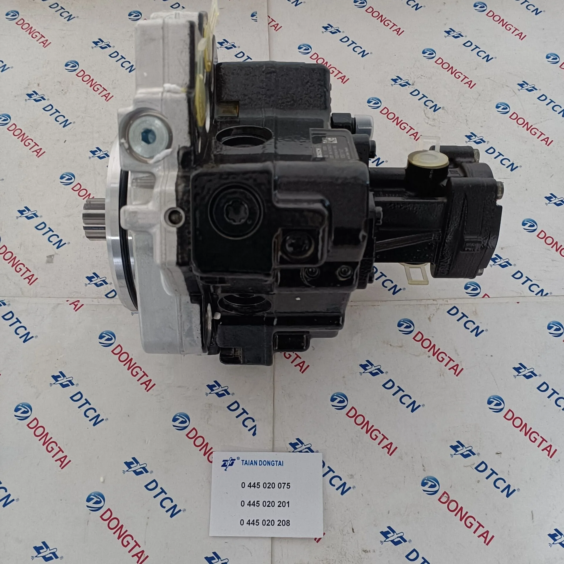 

Насос Common Rail 0 445 020 201, 0 445 020 075, 0 445 020 208 для MAN Коэффициент цен