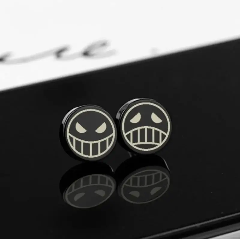 New Anime Naruto Titanium Steel Earrings Cosplay Props Character Naruto Sasuke Steel Earrings Stainless Steel Jewelry Gift