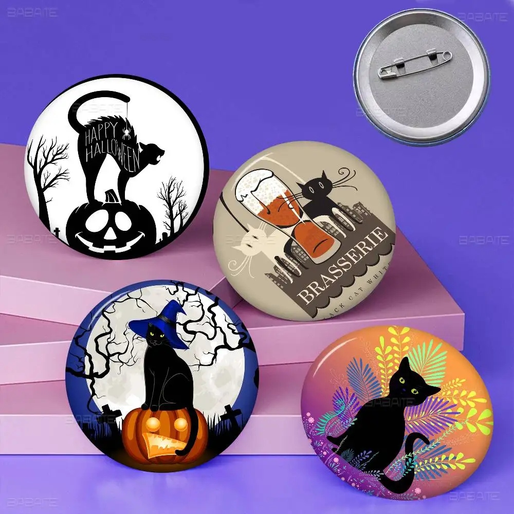 Black cat Creative Pins Funny Round Snap-in Brooch Badge Backpack Hat Accessories Jewelry Gifts for Friend
