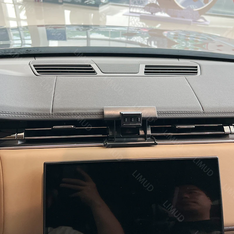For Land Rover Range Rover Autobiography Sport 2023 2024 Car Phone Holder Fixed Base Wireless Charging Bracket Auto Accessories
