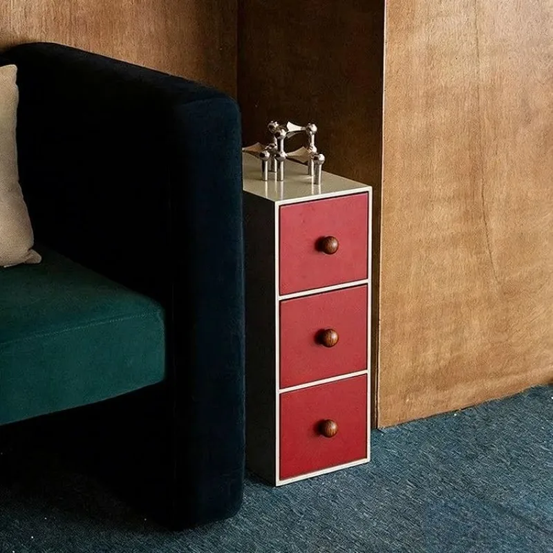 Dopamine red and white color scheme solid wood crevice bedside table, small storage mini simple bedside table, the bedroom
