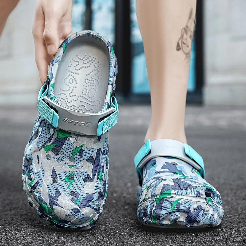 Men Shoes Slippers Garden Flat Sandals Plus Size 47 Summer Light EVA Slides Hole Shoes Clogs Home Outdoor Male Beach Shoes 46