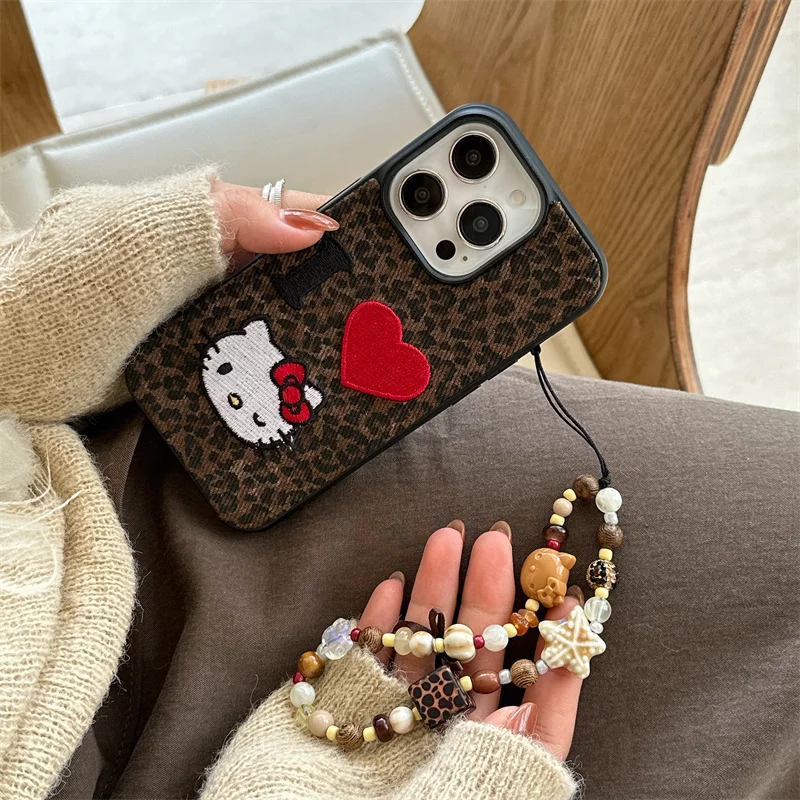 

Fashion Embroidery Hellokitty Leopard Print Phone Case For iPhone 17 16 Pro 15 14 Pro Max Back Cover with Chain Cute Cases