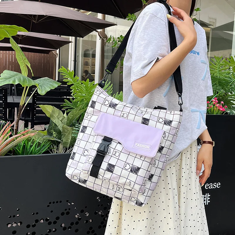 2024 New Canvas Bag Fresh and Versatile Shoulder Bag Cute Korean Slant Cross Bag Student Girl Fashion Handheld Shoulder Bag