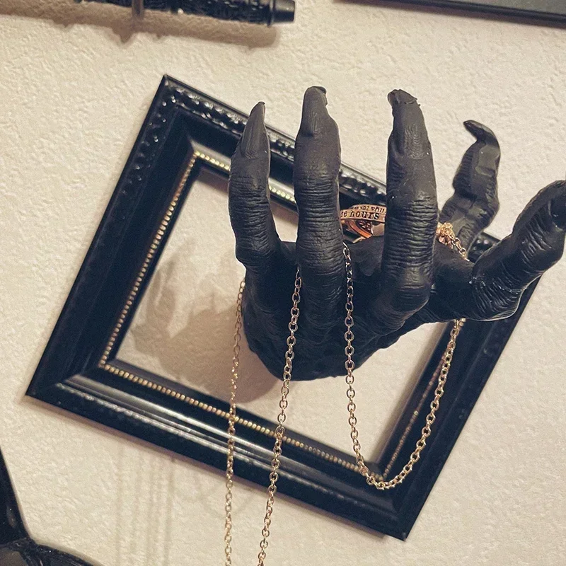 Halloween Gotische Hexenhand Harz-Dekoration, Kreative Wandmontierte Schlüsselhalterung Taschenhänger Gruselige Wandkunst Skulptur Deko – Detail 4