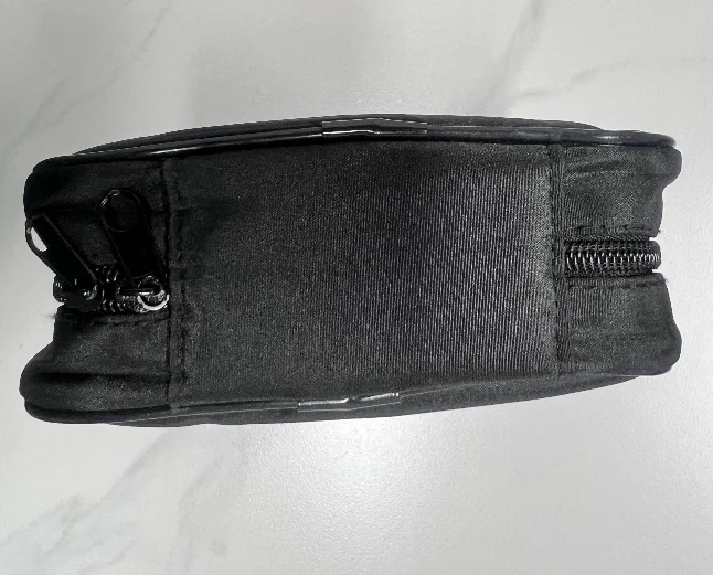 Lightweight Foldable Storage Box for Cars 24.5x8x6cm Polyester Material with Lid and Internal Dividers for Daily Item Management