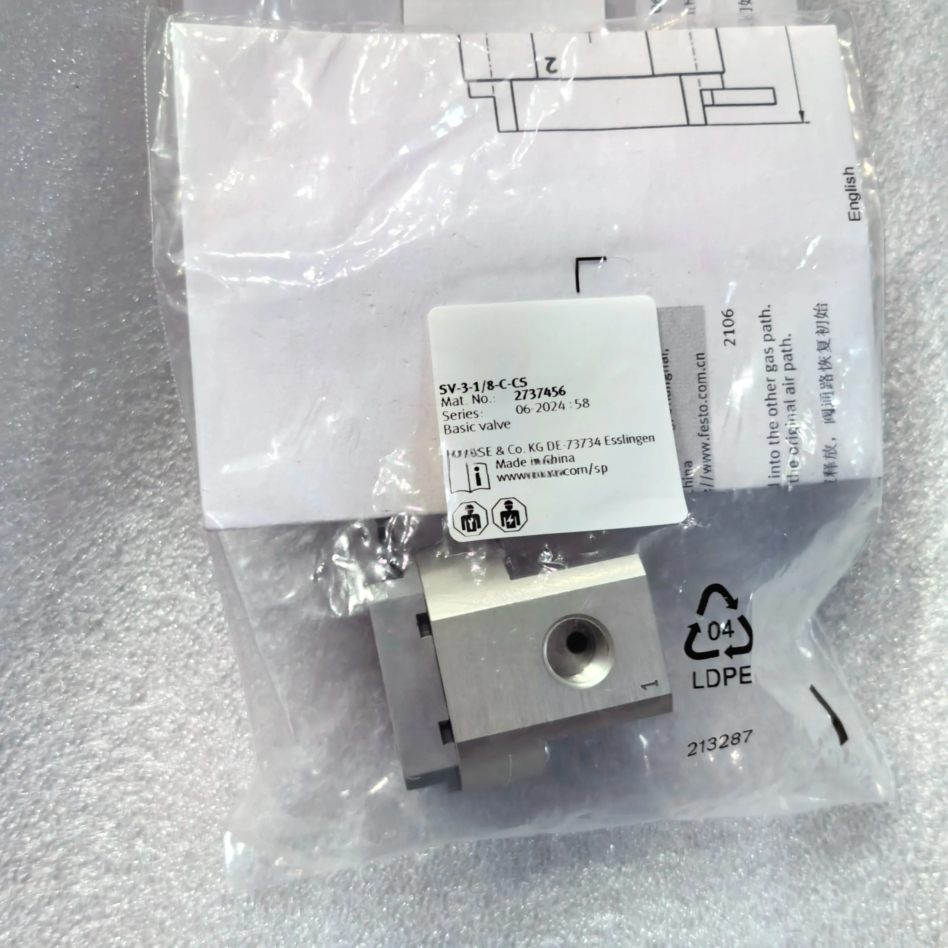 

SV-3-1/8-C-CS 2737456 Pneumatic Basic Valve FESTO-Type