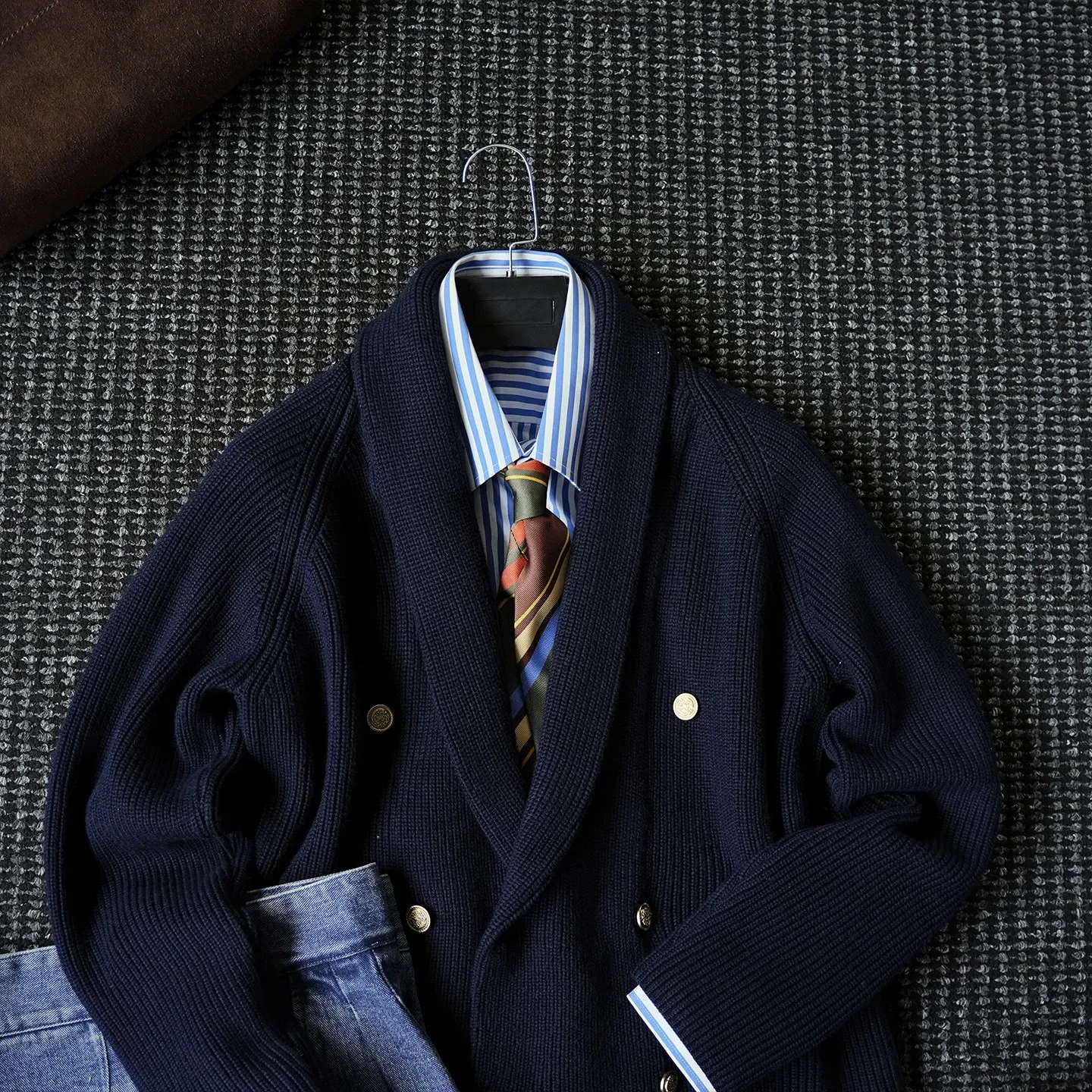 (Blaze knitted cardigan) Green fruit collar gentleman sweater jacket men's warm knitted sweater