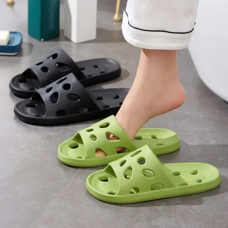 Bathroom Slippers Women Leaking Sandals Cheese Slides Summer Eva Shoes For Men Soft Anti-Slip Flip Flops Couples Indoor Slipper